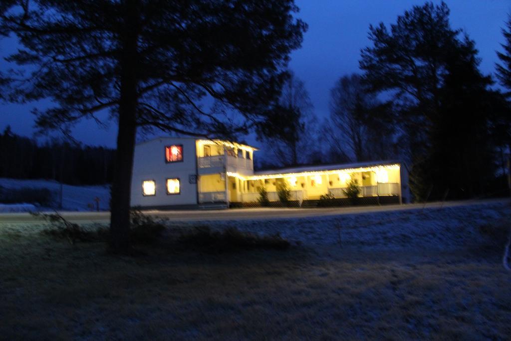Loevas Gard Koppera Apartment Charlottenberg Bagian luar foto